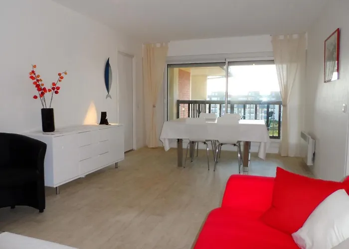 - 2p Proche Avec Balcon Et Parking - Fr-1-487-292 꺄부흐