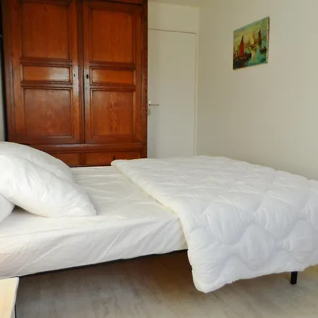 - 2p Proche Avec Balcon Et Parking * Cabourg