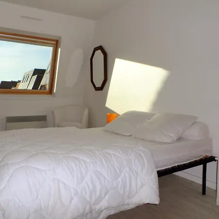 Apartment - 2p Proche Avec Balcon Et Parking Cabourg